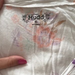 Mudd Tops - Floral v-neck t shirt Mudd Tops - Floral v-neck t shirt